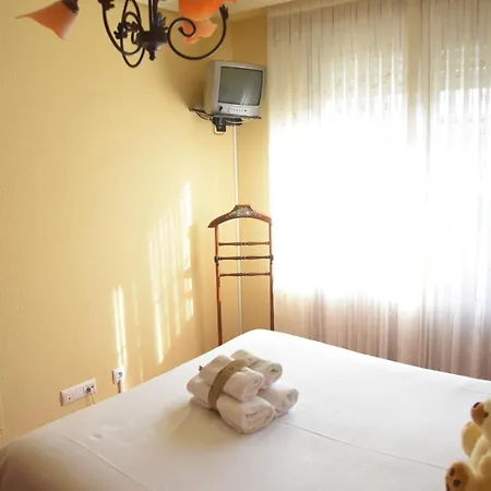 Chalet En Urbanizacion Con Piscina Argoños Buitenkant foto
